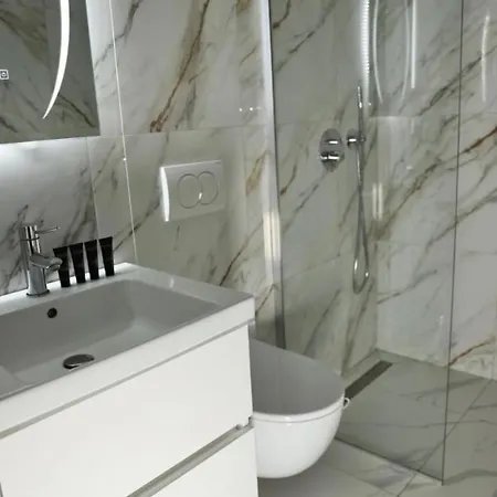 Dreamsuites-lake View Residenc Apartment