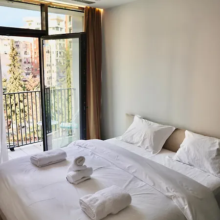Apartment Dreamsuites-lake View Residenc *